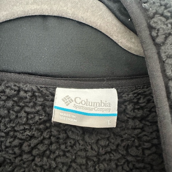 Columbia Men's Black Sherpa Fleece Jacket - Picture 2 of 2
